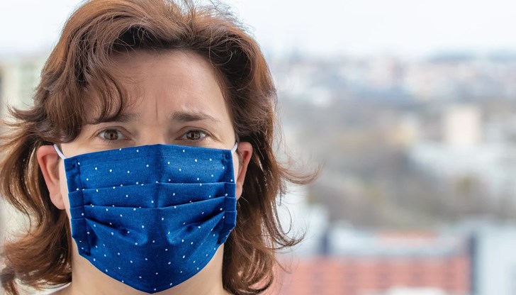 Двама ученици от Балчик и Добрич са поставени като контактни лица под карантина Двама ученици от Балчик и Добрич са поставени като контактни лица под карантина