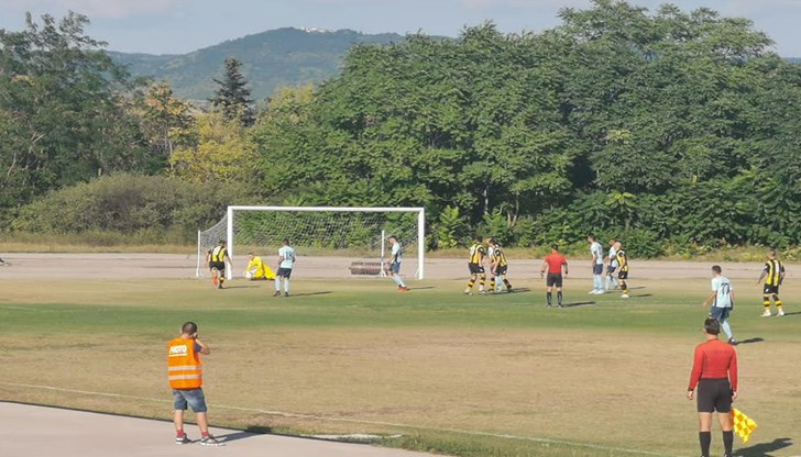 Единственият гол падна още в 5-ата минута Единственият гол падна още в 5-ата минута