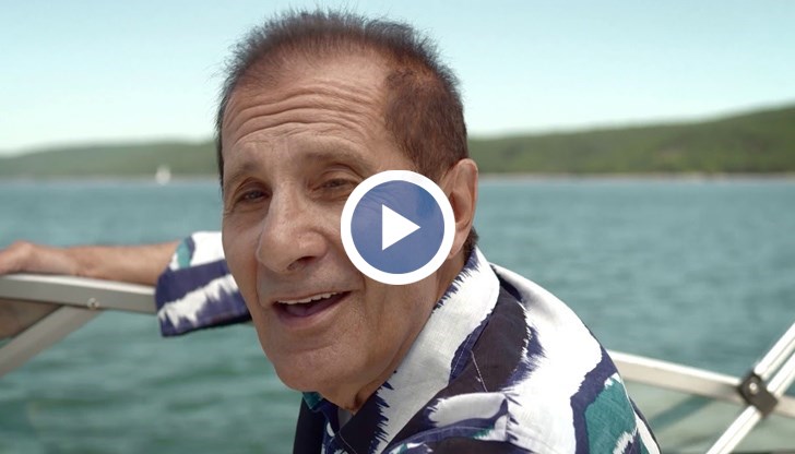 38 години след излизането на незабравимия шлагер певецът записа “Солена кръв”