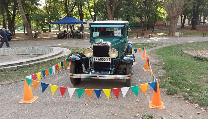 Петър Петров от Добрич е неговият горд собственик