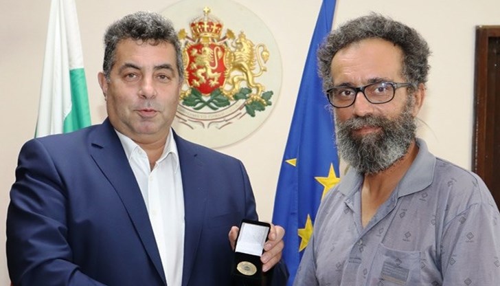 Благодаря Ви за това, което направихте!, каза областният управител Галин Григоров пред Даниел Кънчев Благодаря Ви за това, което направихте!, каза областният управител Галин Григоров пред Даниел Кънчев