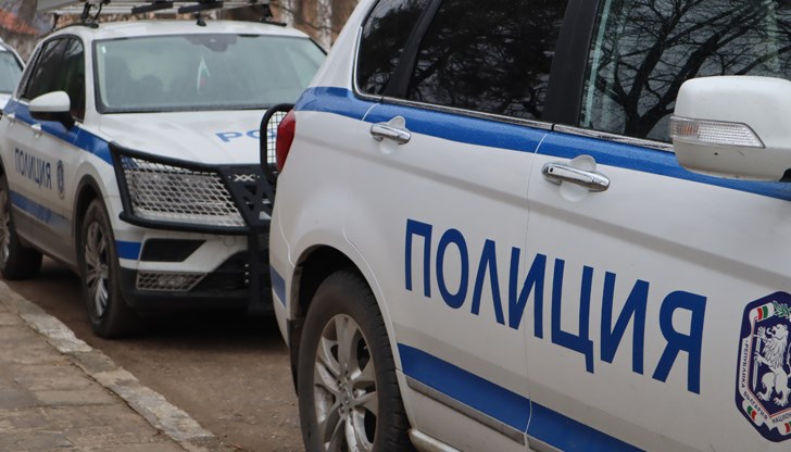 Задържани са 9 души