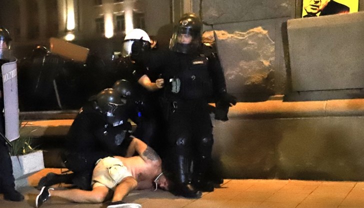 Вътрешното министерство не може да каже колко полицаи са използвали сила на протеста на 2 септември
