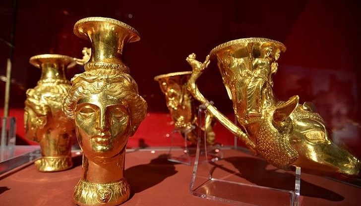 Брониран микробус докара съкровището в Панагюрище