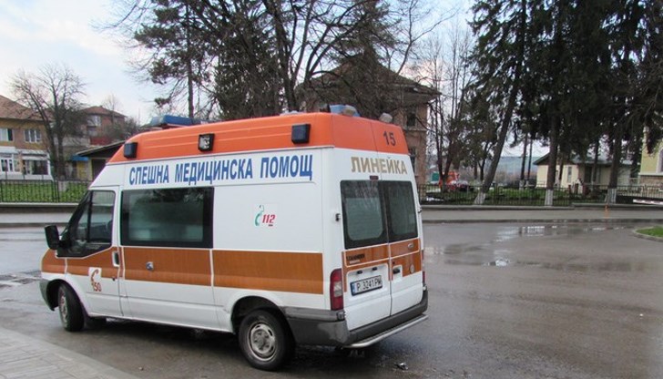 Двама от младежите са в болница с разкъсно-контузни рани Двама от младежите са в болница с разкъсно-контузни рани