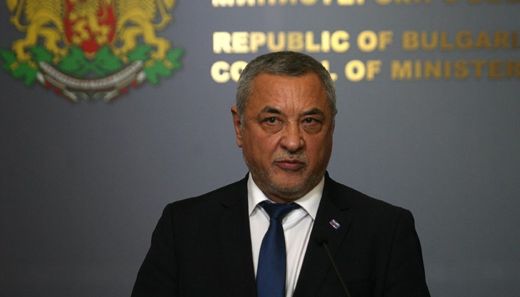 За мен нещата са стабилни и просто министър-председателят трябва да запази присъствие на духа