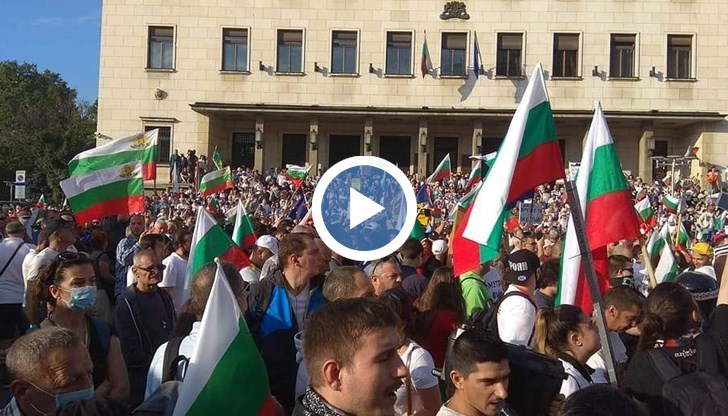 Българите са непримирими срещу корупцията и безхаберието на Борисов и неговите поддръжници
