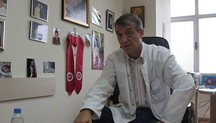 Ако някои си прави илюзията, че реката на епидемията се е отляла, дълбоко се лъже, заяви той Ако някои си прави илюзията, че реката на епидемията се е отляла, дълбоко се лъже, заяви той