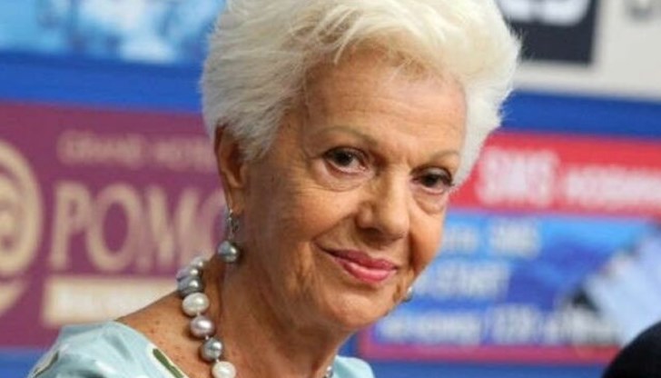 Гунчева за Кабаиванска: "Женицата е предимно в чужбина и трудно осъзнава блатото, в което българите сме затънали заради любимият ѝ Борисов"