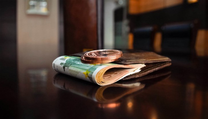 Българите си остават доста "боси" в застрахователната област