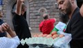Яйцата - единственото ”оръжие” на протестите