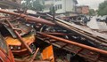 След бурята: Паднали покриви, прекъсвания на тока и затруднен трафик в Смолян