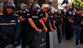Продължават протестните акции на полицаите в страната