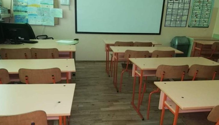 49-годишната Айлин Байрактарова беше погребана в четвъртък. Сега обаче колегите й от гимназията в Севлиево събират средства, с които да покрият разходите, които са непосилни за семейството й