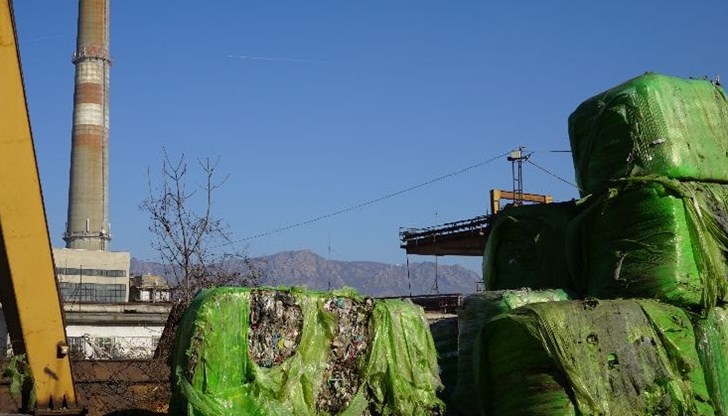 Това е 10 000 пъти над позволеното в рамките на година за изгаряне на алтернативно гориво с експериментална цел Това е 10 000 пъти над позволеното в рамките на година за изгаряне на алтернативно гориво с експериментална цел