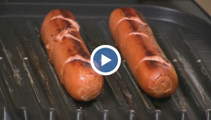 По стандарт в кренвиршите трябва да има 82% свинско месо, както и сол и захар, фосфати, черен/бял пипер, индийско орехче, питейна вода, аскорбинова киселина