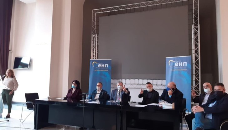 Сините се обединиха около евентуално включване в надпреварата на предстоящите избори във формата ЕНП – СДС и ПП“ГЕРБ“ в коалиция Сините се обединиха около евентуално включване в надпреварата на предстоящите избори във формата ЕНП – СДС и ПП“ГЕРБ“ в коалиция