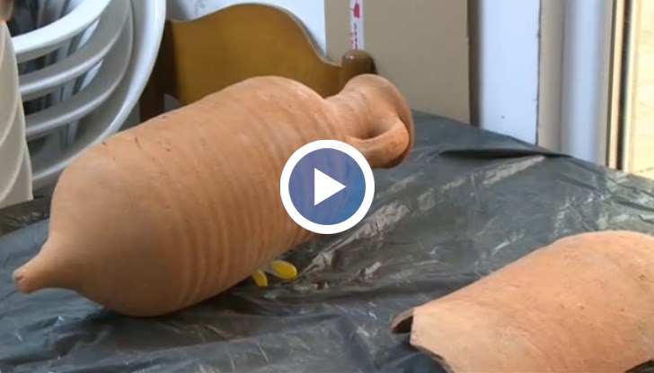 Едната е изцяло запазена и според археолозите тя е от 5 век