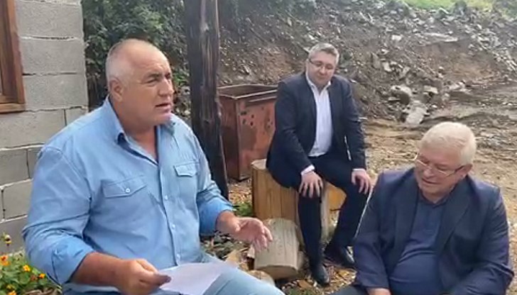 Повечето хора едва ли са запознати с факта, че оценките на големите рейтингови агенции отдавна не носят значителна тежест Повечето хора едва ли са запознати с факта, че оценките на големите рейтингови агенции отдавна не носят значителна тежест