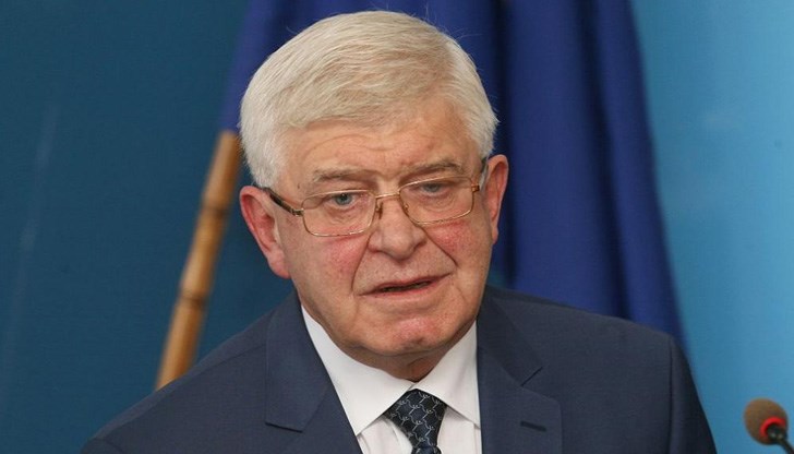 В него са заложени над 3 млрд. лева за мерки за борба срещу коронавируса В него са заложени над 3 млрд. лева за мерки за борба срещу коронавируса