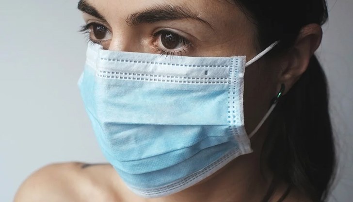 Френски учени откриха начин как да удължат живота на хирургическите маски за еднократна употреба