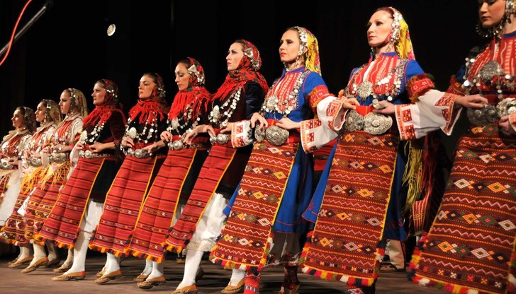 Вчера са се тествали още 30 човека, като се чакат резултатите от тяхното изследване Вчера са се тествали още 30 човека, като се чакат резултатите от тяхното изследване