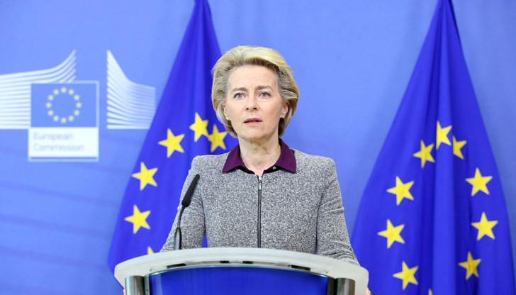 Председателят на ЕК пише, че мислите ѝ са с министър-председателя Борисов Председателят на ЕК пише, че мислите ѝ са с министър-председателя Борисов