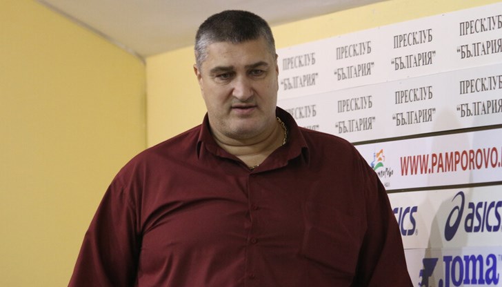 Легендарният русенец няма симптоми и е под карантина у дома