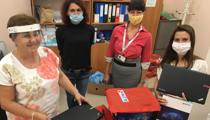 Всички компютри са минали преглед, почистени и готови за употреба Всички компютри са минали преглед, почистени и готови за употреба