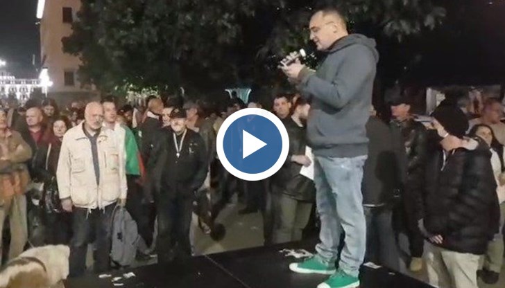 Арман Бабикян: Още един ден Борисов носи мъка. Всеки ден нещо става. Това е пътят да свалим правителството"