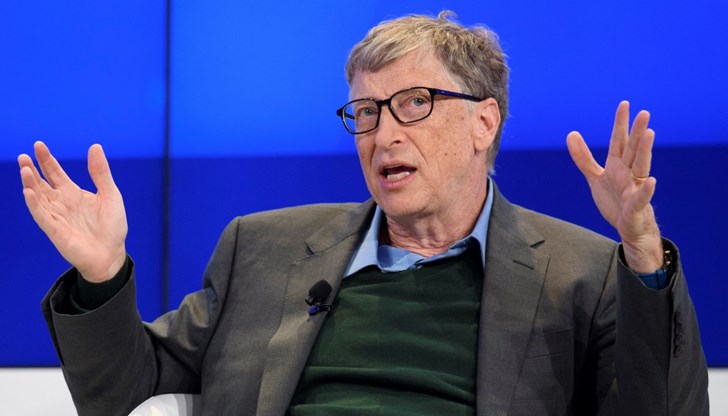 Само преди месец Гейтс обяви, че няколко ваксини от първо поколение могат да бъдат одобрени за употреба в началото на следващата година