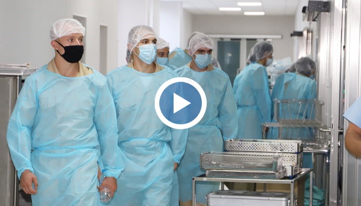 Броят на заразените медици расте - само за събота и неделя са установени 6 положителни случая на лекари в центъра за спешна помощ в София