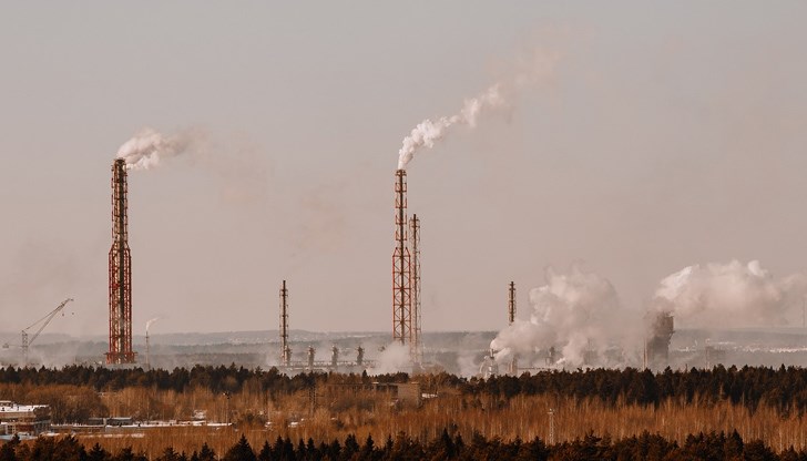 Според Таушанов гражданите трябва да накарат общинската и държавна администрация да си изпълняват задълженията, тъй като продължава увеличената смъртност на пациентите от 5 вида заболявания от финни прахови частици (ФПЧ), особено в условията на COVID-19, което е свързано и с големи социални разходи и обедняване на населението Според Таушанов гражданите трябва да накарат общинската и държавна администрация да си изпълняват задълженията, тъй като продължава увеличената смъртност на пациентите от 5 вида заболявания от финни прахови частици (ФПЧ), особено в условията на COVID-19, което е свързано и с големи социални разходи и обедняване на населението