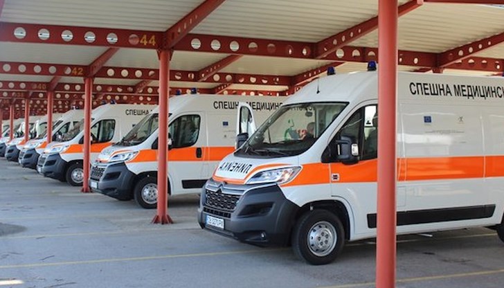 Всички линейки разполагат с пълен комплект медицинско оборудване за оказване на спешна помощ