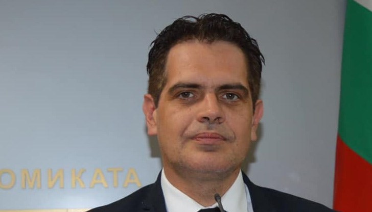 Лъчезар Борисов е бил в контакт със служител на министерството, който е с положителен тест Лъчезар Борисов е бил в контакт със служител на министерството, който е с положителен тест