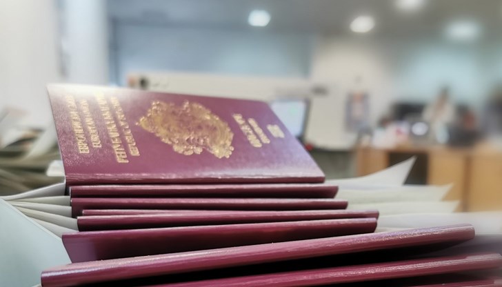 Въпреки ограниченото придвижване по време на карантината, МВР глобява гражданите, ако не са подменили паспортите си навреме