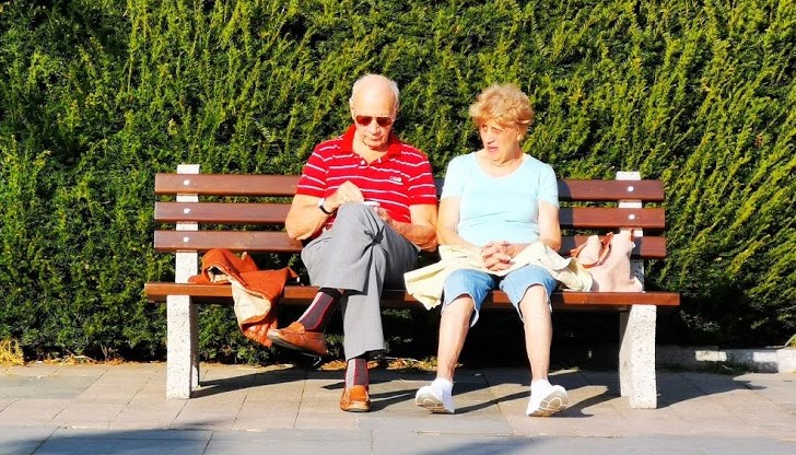 Пенсията зависи от натрупаните средства по партида в деня преди пенсиониране. Размерът на тези средства пък зависи от направените вноски и получената по партидата доходност