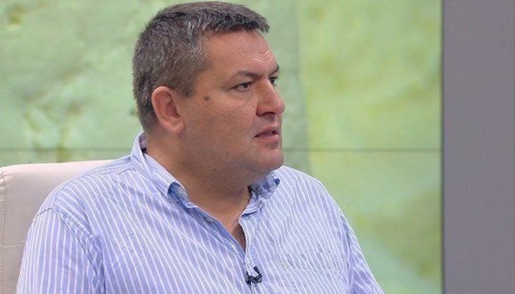 Жителите на България не са стадо и моля авторите, използващи „стаден имунитет“ да се ориентират към Китай или Северна Корея Жителите на България не са стадо и моля авторите, използващи „стаден имунитет“ да се ориентират към Китай или Северна Корея