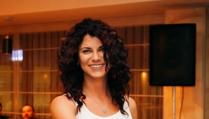 Много загадки се въртят около смъртта на красивата жена, която има дете на 9 годинки