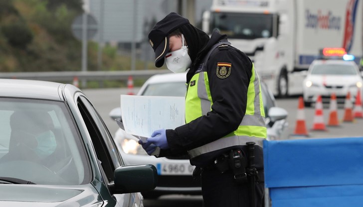 Европа се връща към по-строгите мерки заради пандемията