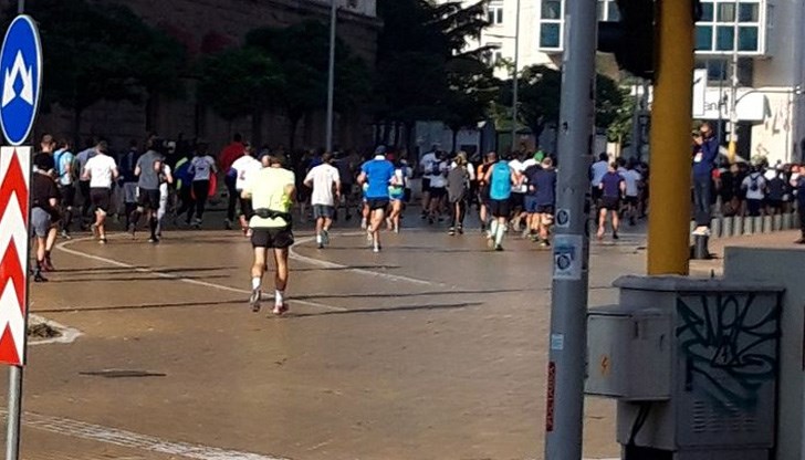 Баце, яко си го закъсал! Фандъкова организира маратон, а те Ви искат оставката на маратона!