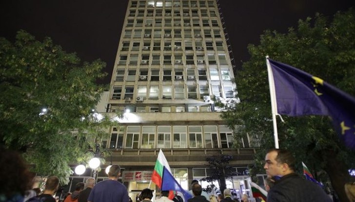 Повод за това е гостуването на правосъдния министър Десислава Ахладова в предаването "Панорама" Повод за това е гостуването на правосъдния министър Десислава Ахладова в предаването "Панорама"