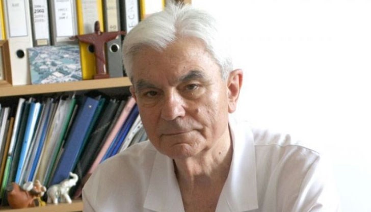 Трудно ще бъде лечението при едновременно заразяване с грип и Ковид, предупреди имунологът Трудно ще бъде лечението при едновременно заразяване с грип и Ковид, предупреди имунологът