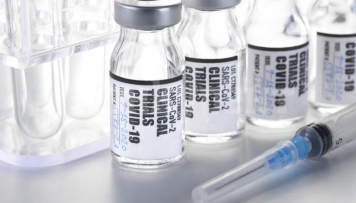 Миналия месец AstraZeneca спря опитното проучване на ваксината след като доброволец от Великобритания бе приет в болница с подозрения за неврологично усложнение