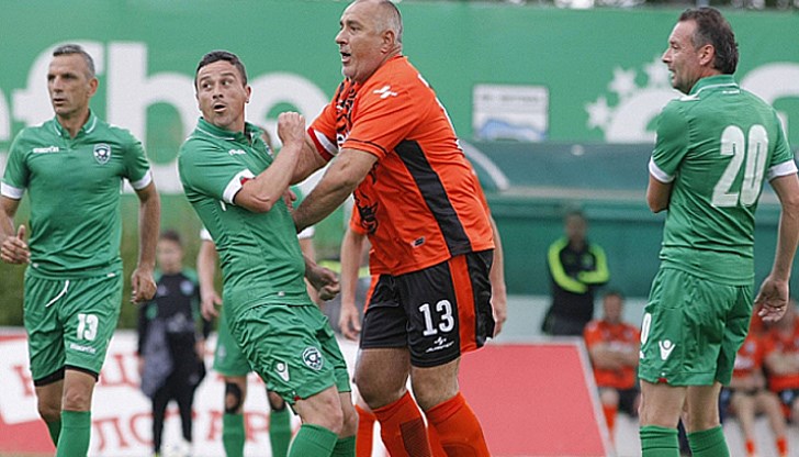 Футболистите могат да се похвалят с летящи кариери в държавни институции като: Летище София, Агенция Митници, дори КОНПИ, МВР и ДАНС