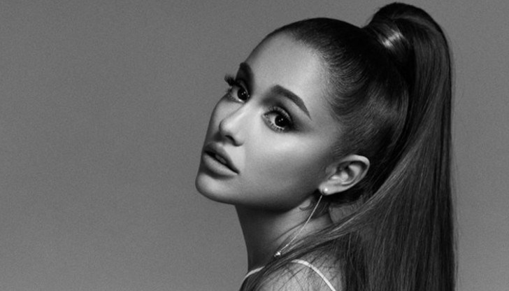 Това е шестият пореден албум на поп звездата