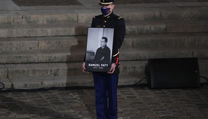 Френският президент награди посмъртно жертвата с най-високото държавно отличие