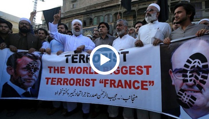 В тази крайно деликатна ситуация френските власти поканиха този следобед висшите представители на исляма в страната