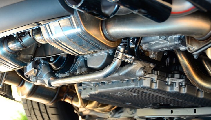 Набезите над автомобили стават нощем, крадците действат изключително бързо