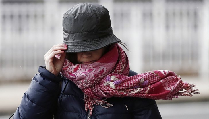 Температурите ще паднат до 5 градуса Температурите ще паднат до 5 градуса